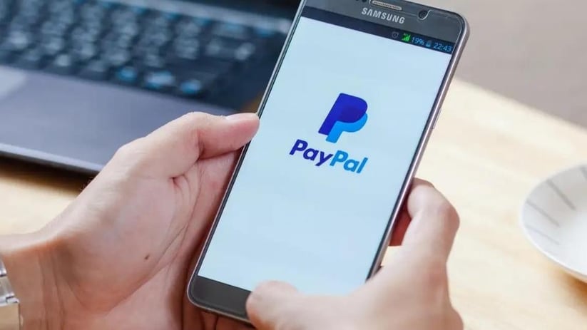 طريقة شراء اسهم PayPal