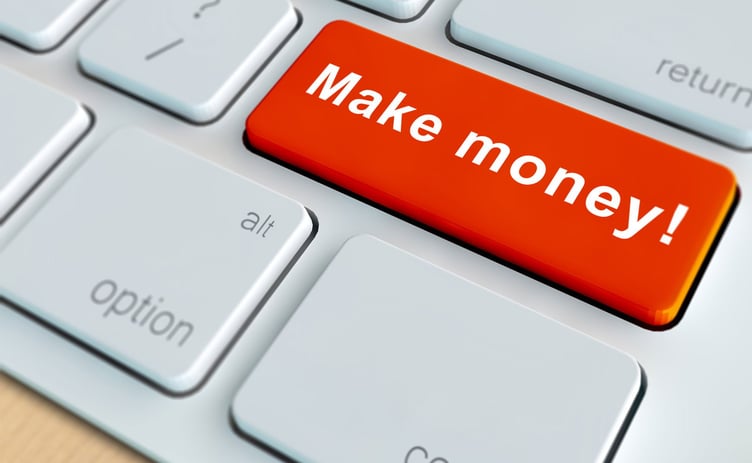 كيف أحصل على المال من الانترنت: أفضل 10 طرق لعام 2025
